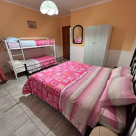 Le Colonne Di Cesare Boscoreale